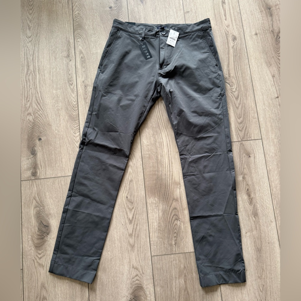 J. Crew Men's Charcoal Slim Tech Pant 31x32